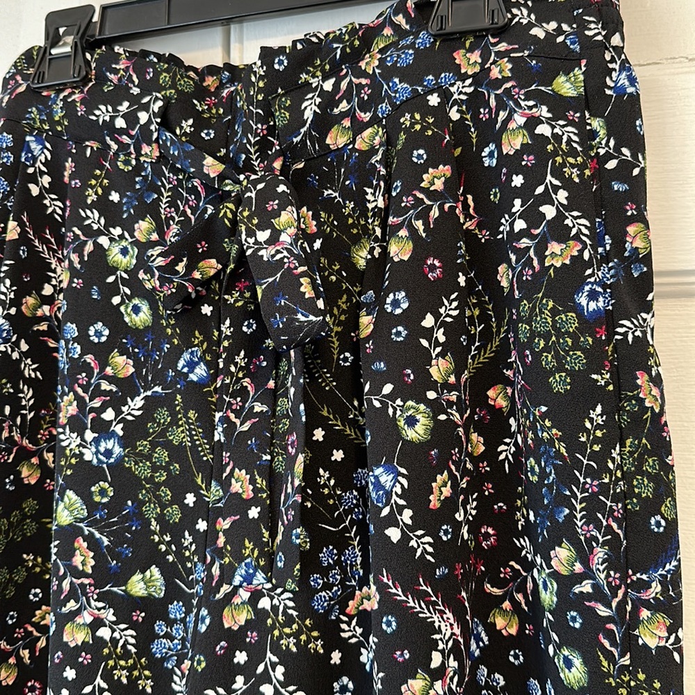 Floral high waisted 3/4 pant